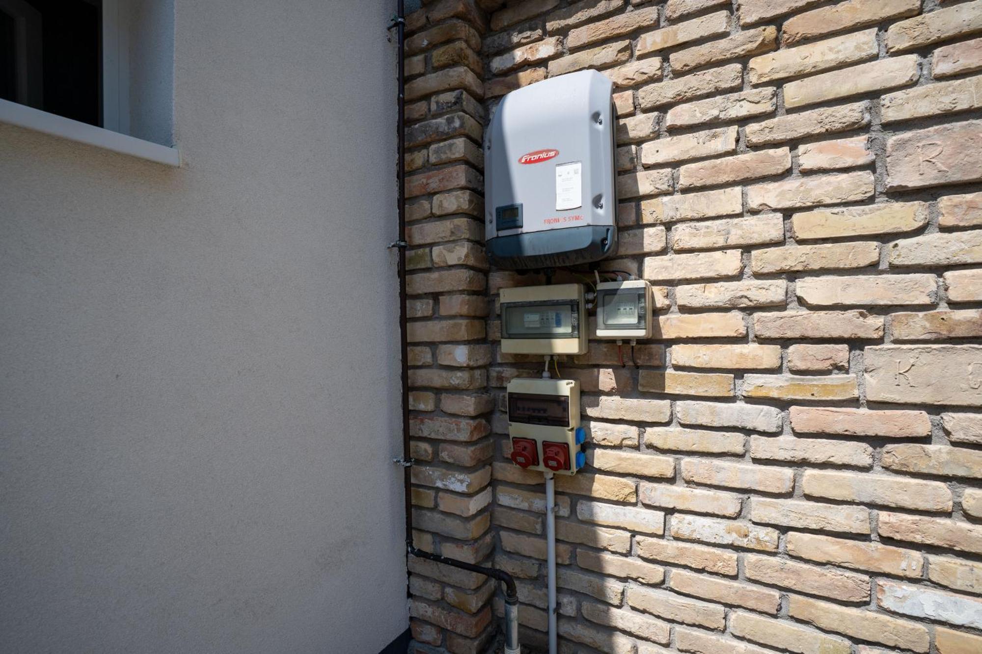 Jokai Apartman Dunafoldvar Exterior foto